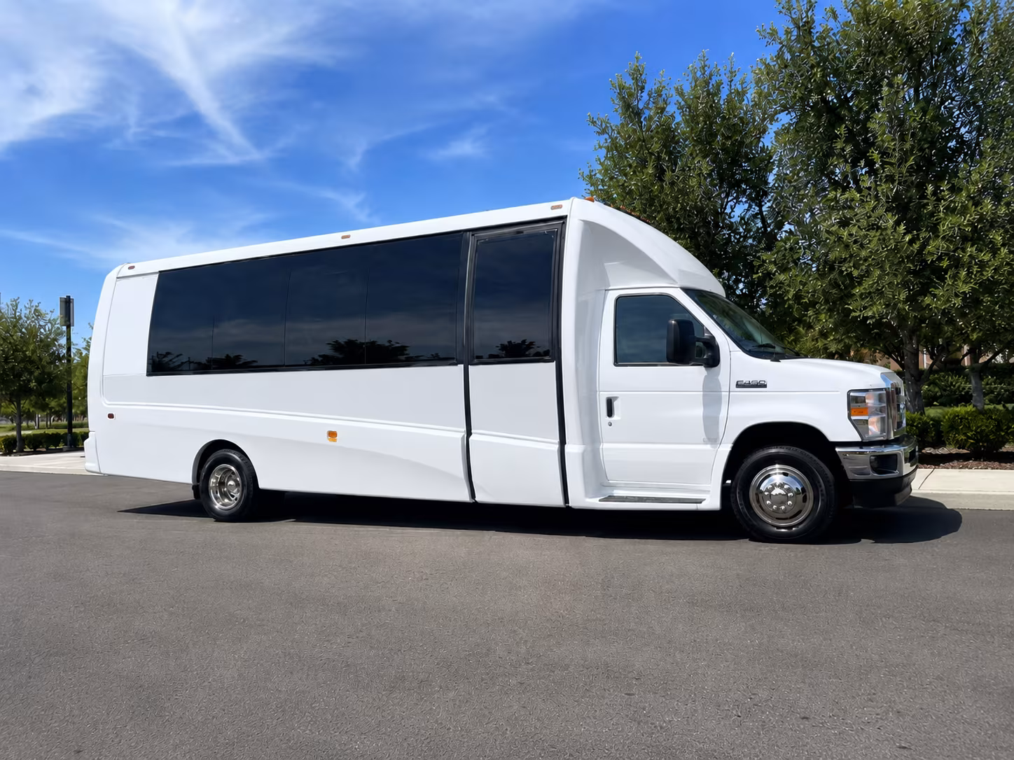 bus rentals for corporate groups heading to turning stone and regional venues