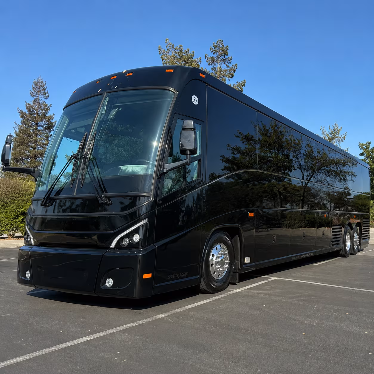 charter buses for corporate outings and team building events