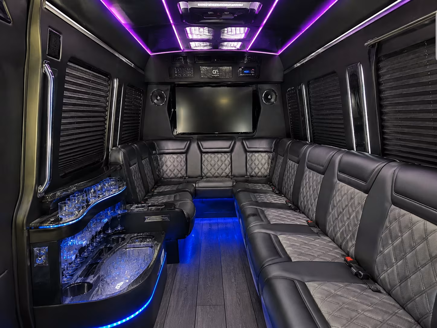 corporate shuttle buses and convention transportation in syracuse