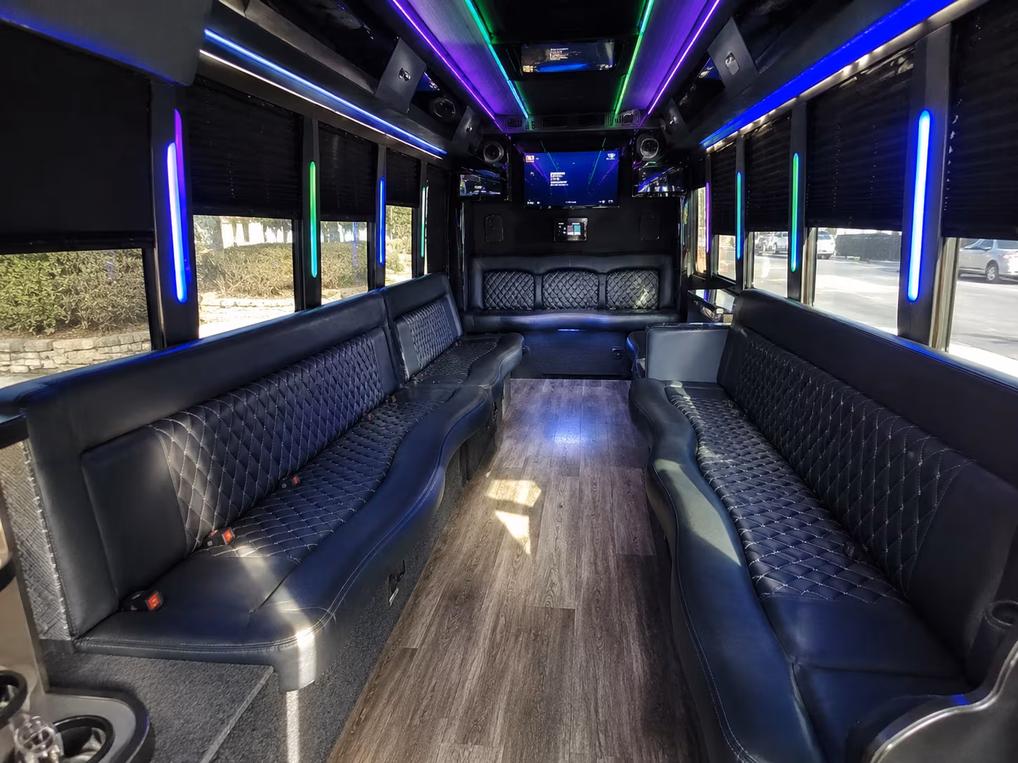 syracuse 15 passenger party bus interior
