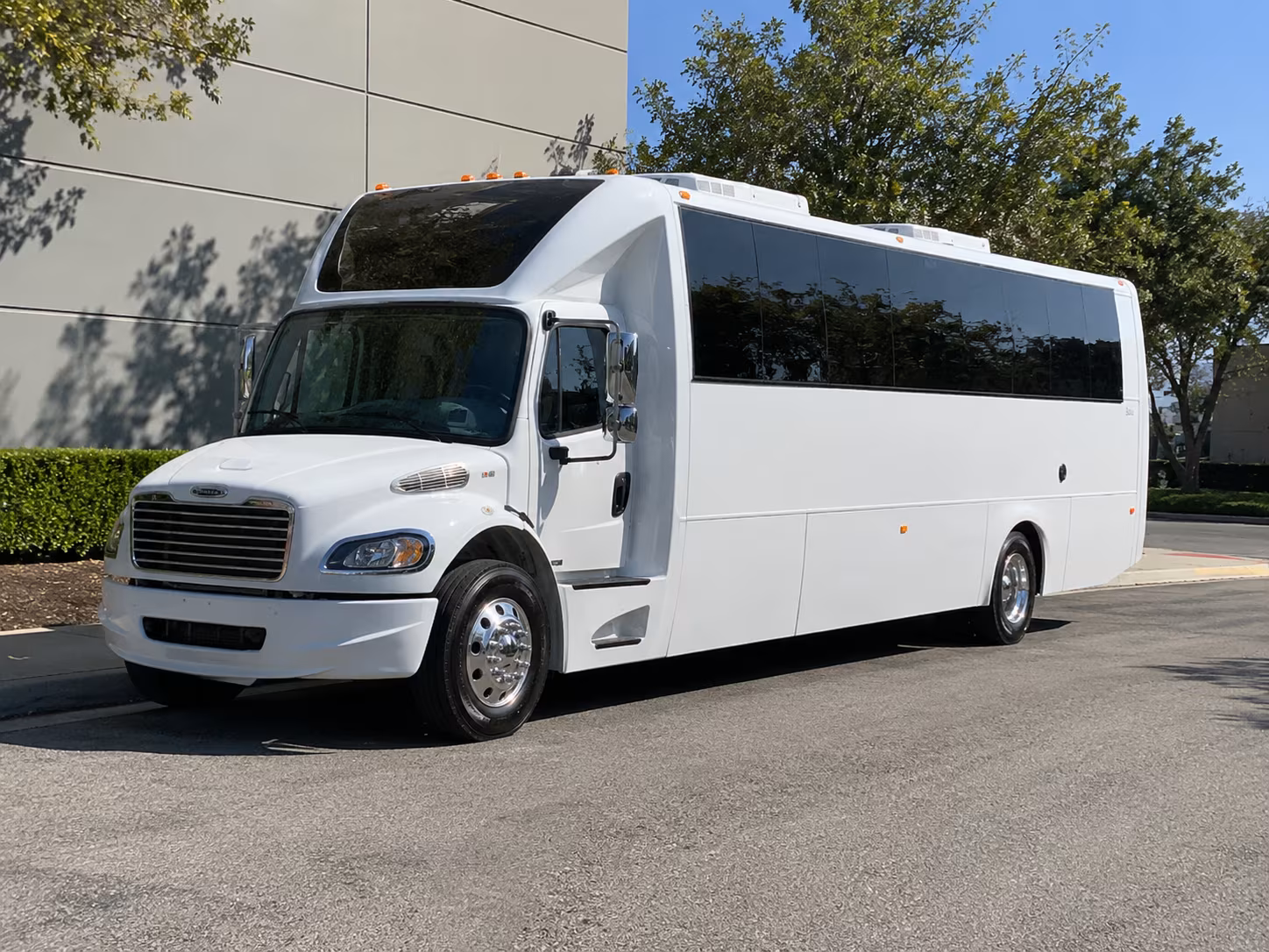 syracuse concert venues party bus rental